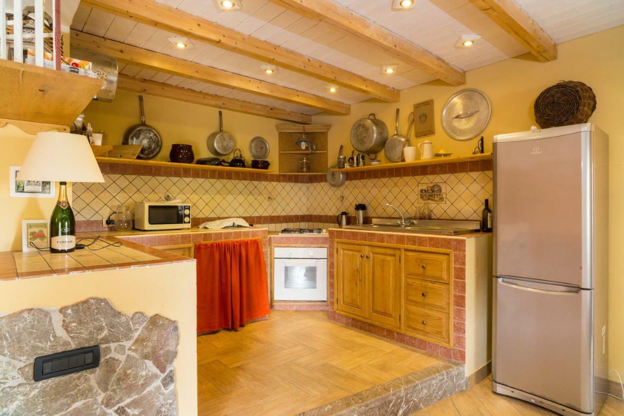 Vulcamare Bed & Breakfast ปิเอดิมอนเต เอตเนโอ ภายนอก รูปภาพ