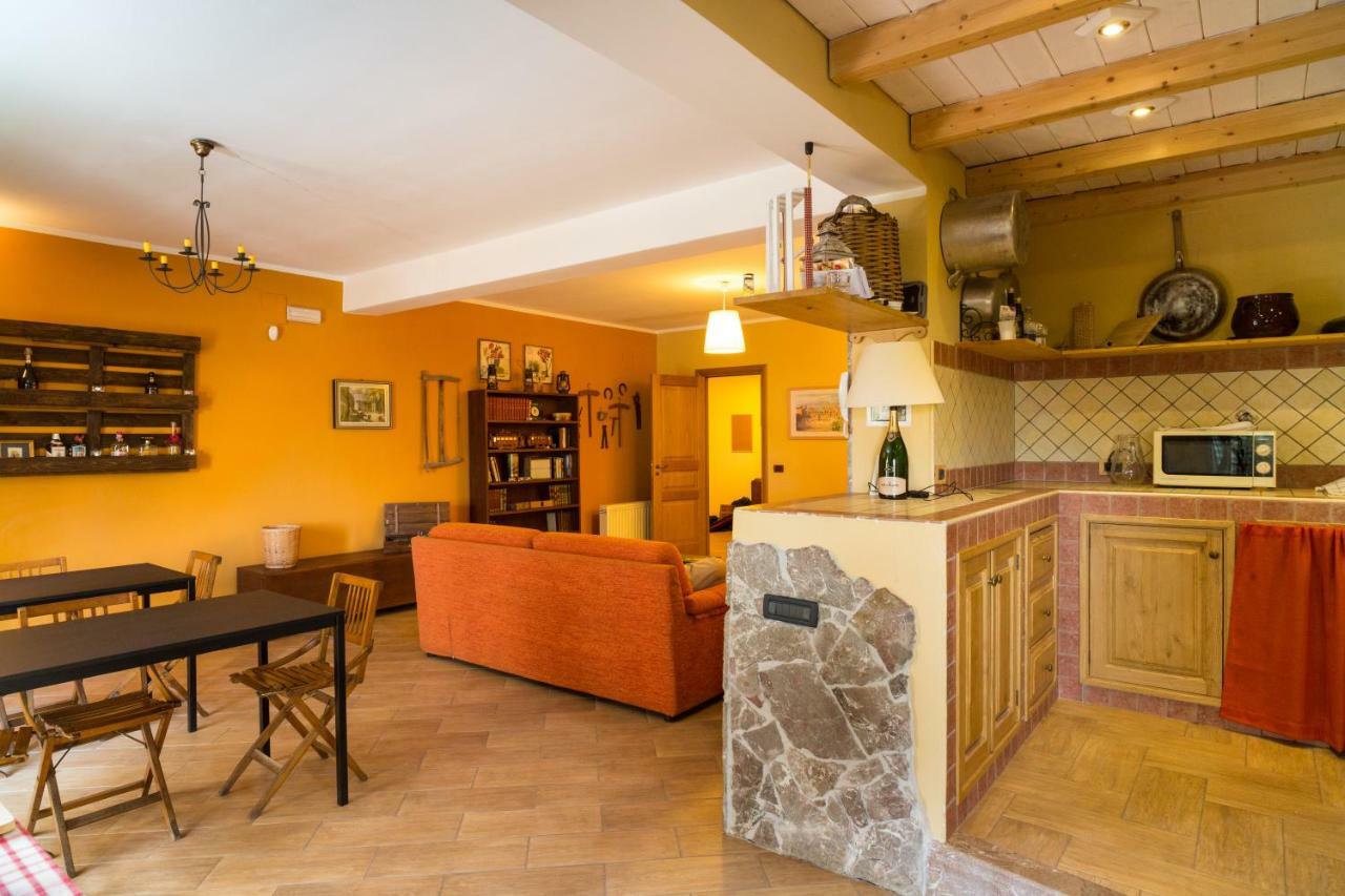 Vulcamare Bed & Breakfast ปิเอดิมอนเต เอตเนโอ ภายนอก รูปภาพ